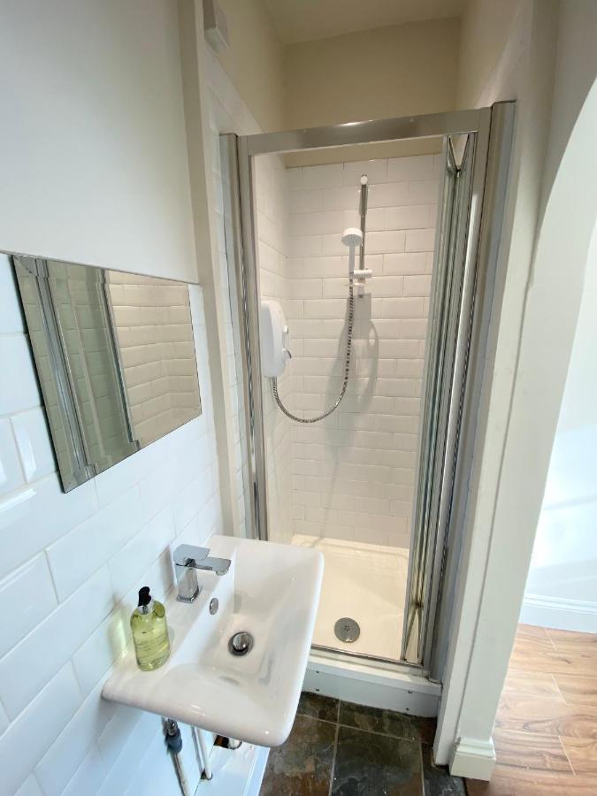Stylish Maisonette And Studio In Victoria ลอนดอน ภายนอก รูปภาพ