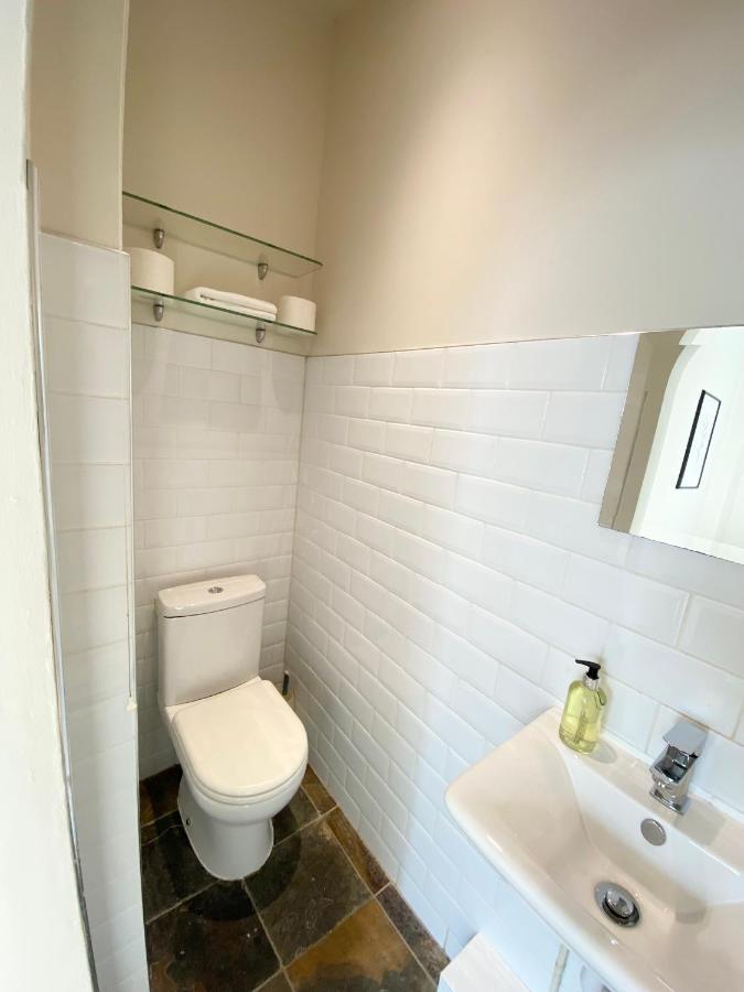 Stylish Maisonette And Studio In Victoria ลอนดอน ภายนอก รูปภาพ
