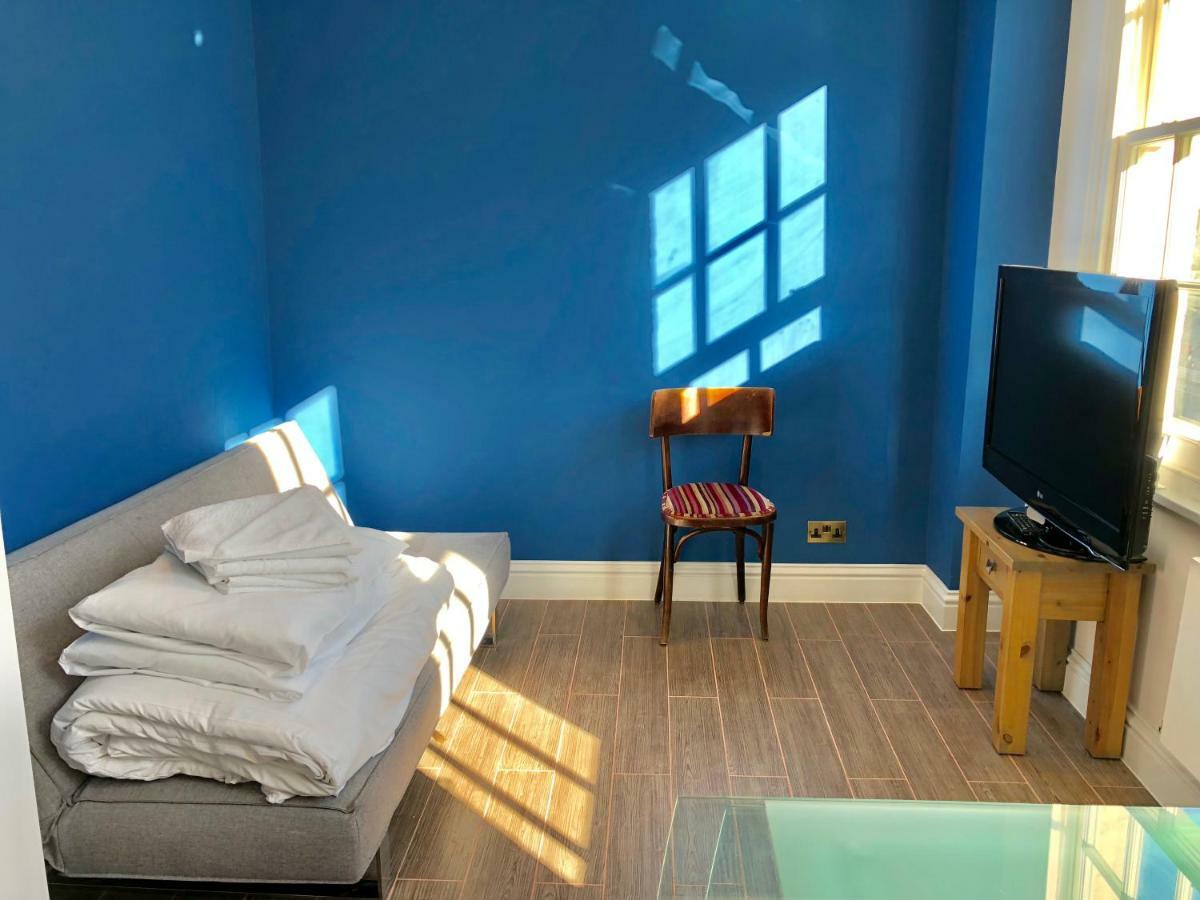 Stylish Maisonette And Studio In Victoria ลอนดอน ภายนอก รูปภาพ