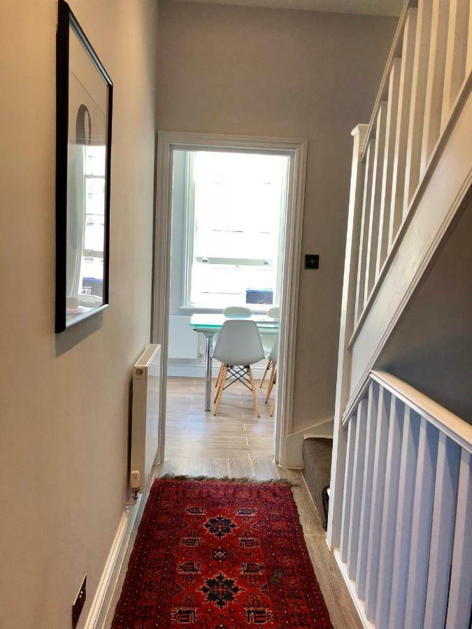 Stylish Maisonette And Studio In Victoria ลอนดอน ภายนอก รูปภาพ